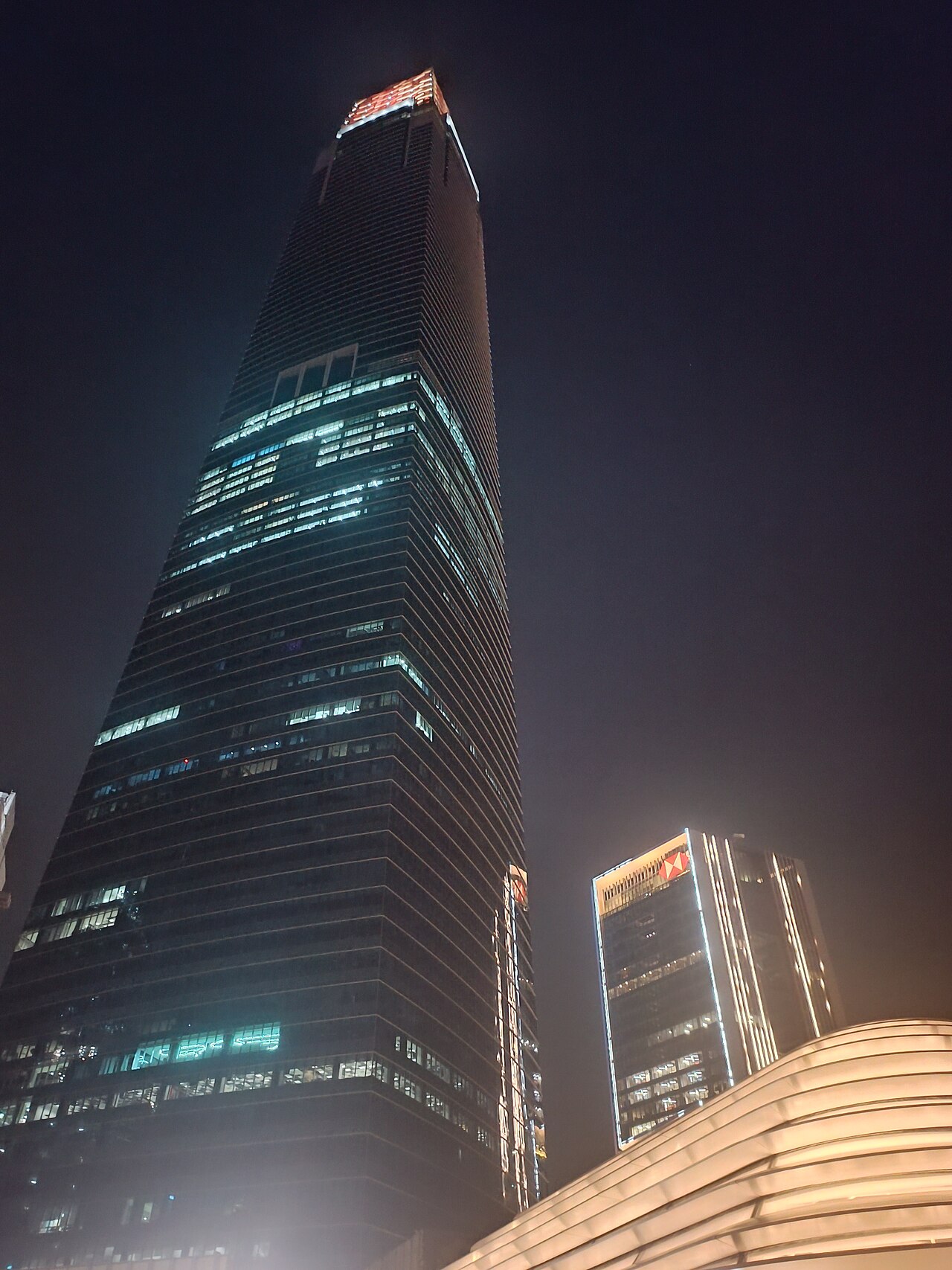 吉隆坡 The Exchange TRX 夜间建筑空间
